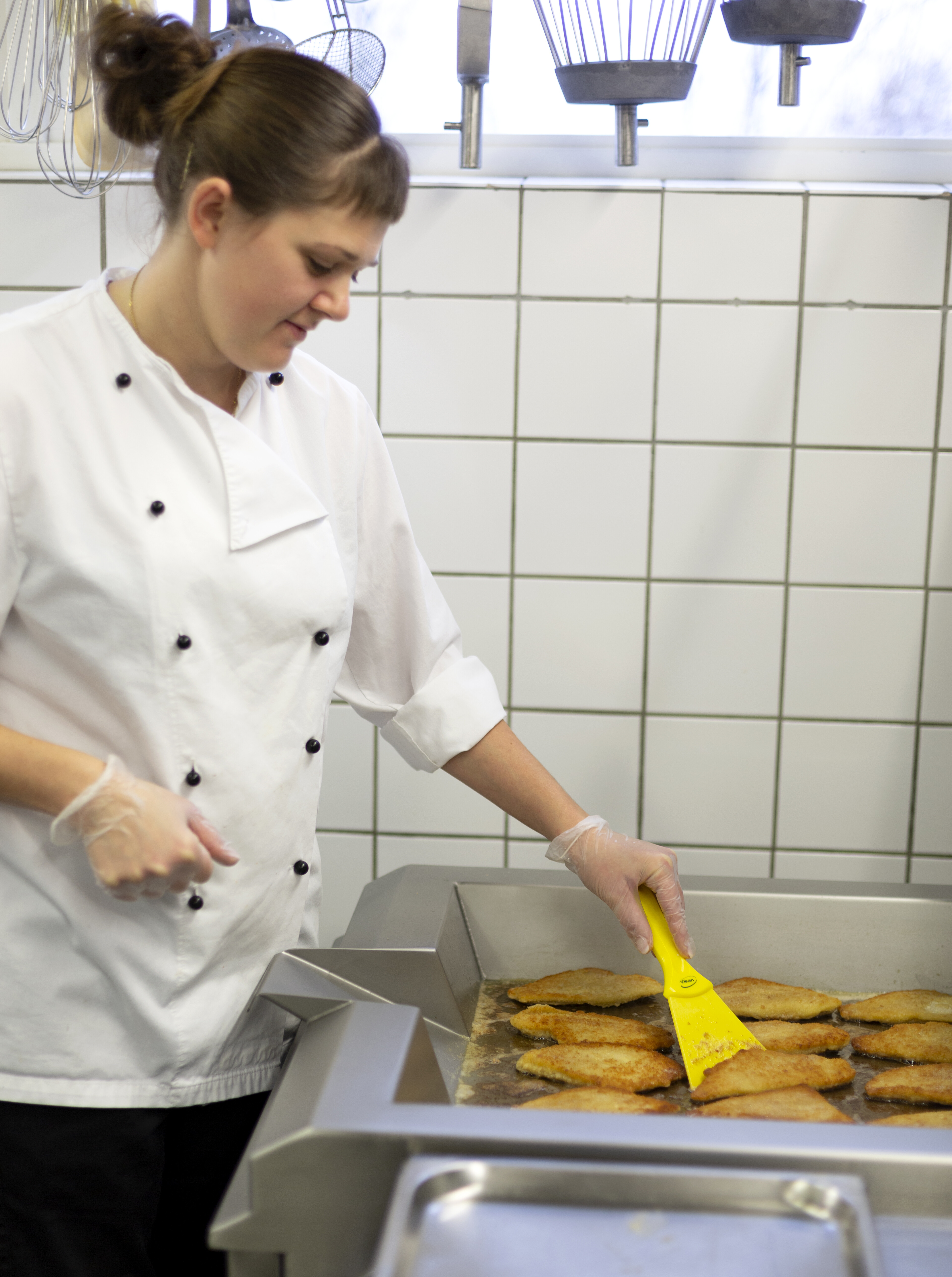 Vikan Nylon Hand Scraper, 100 mm, Blue