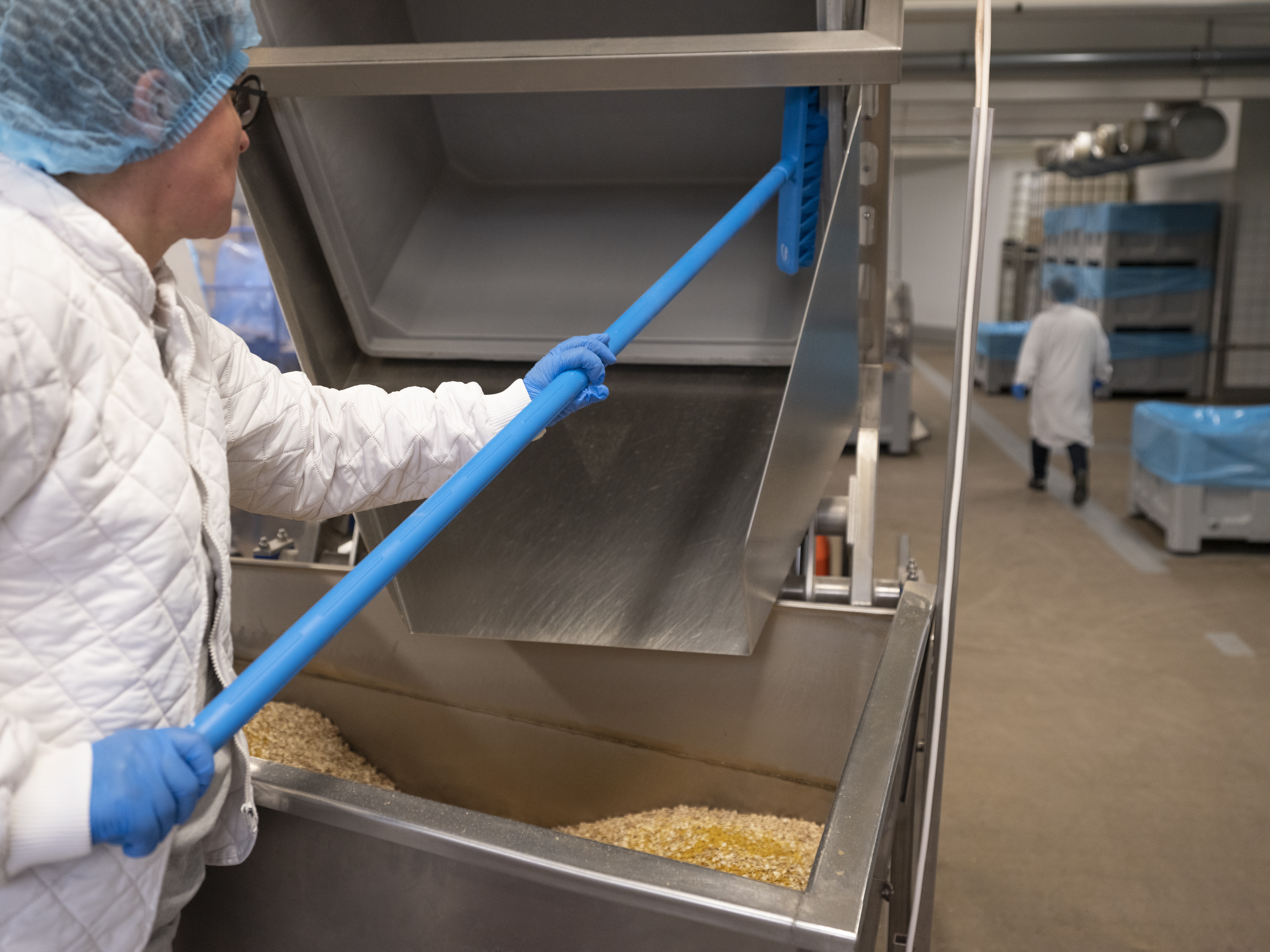 Vikan UST Broom, 400 mm, Medium, Blue