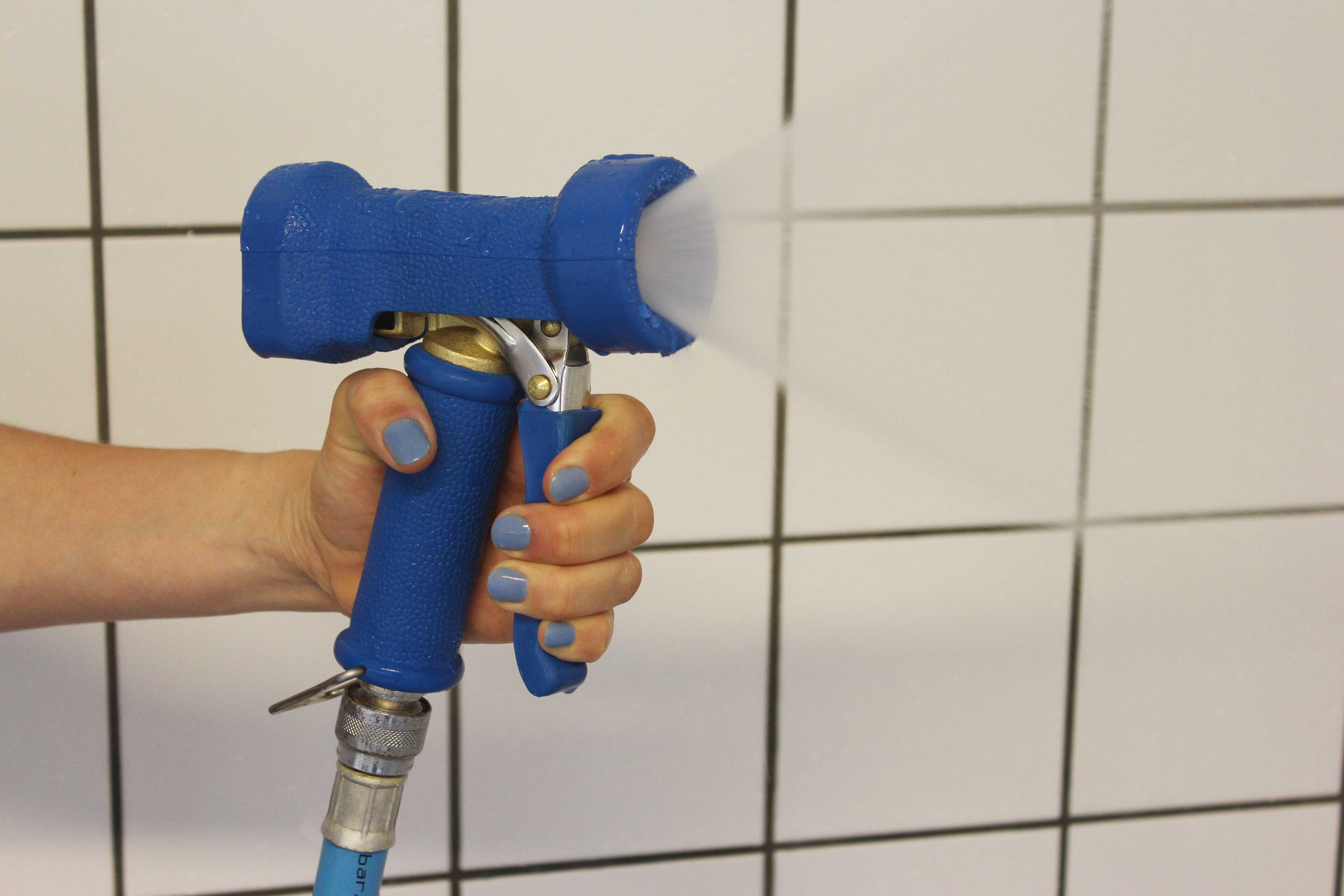 Vikan Heavy Duty Water Gun, Blue