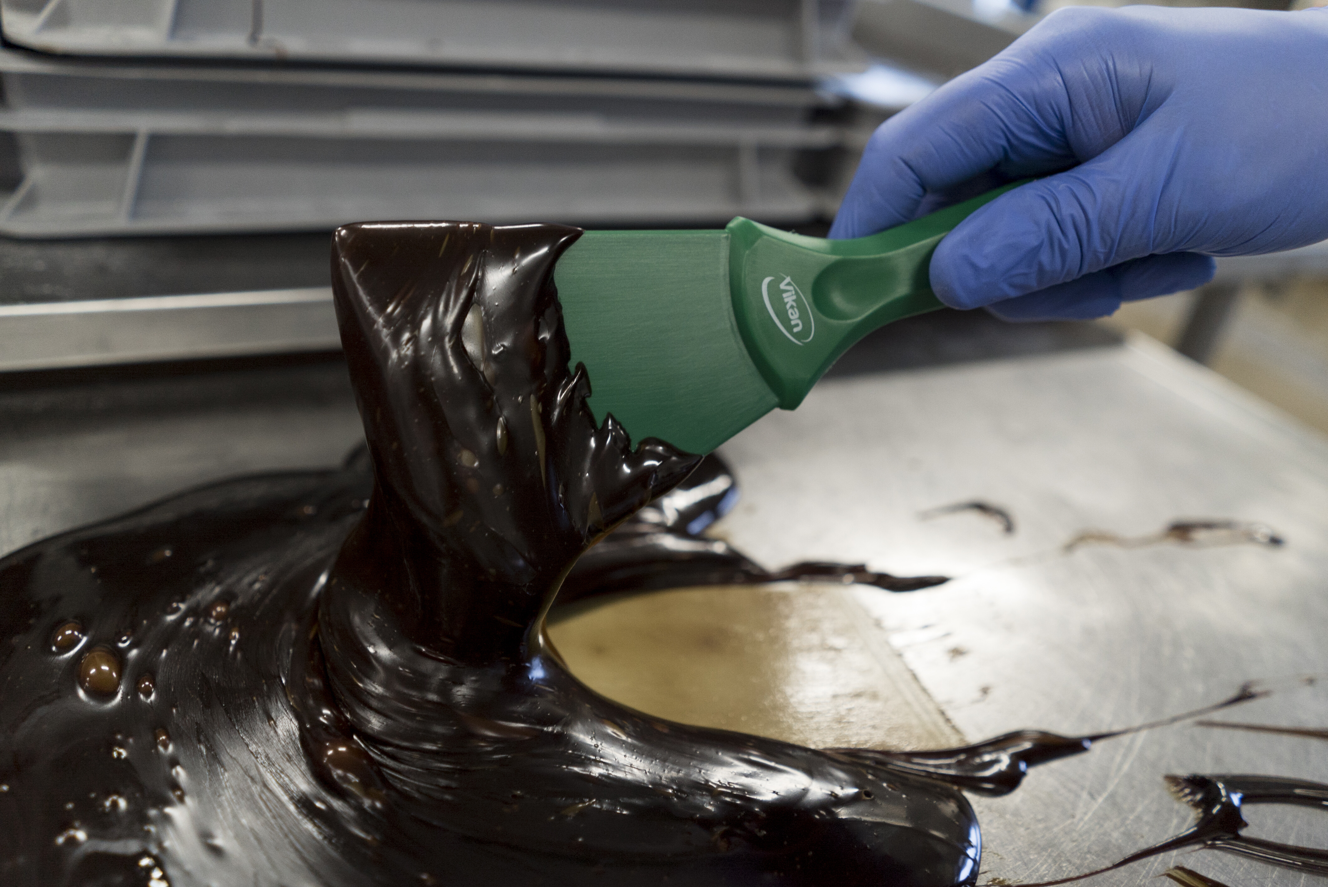 Vikan Nylon Hand Scraper, 100 mm, Blue