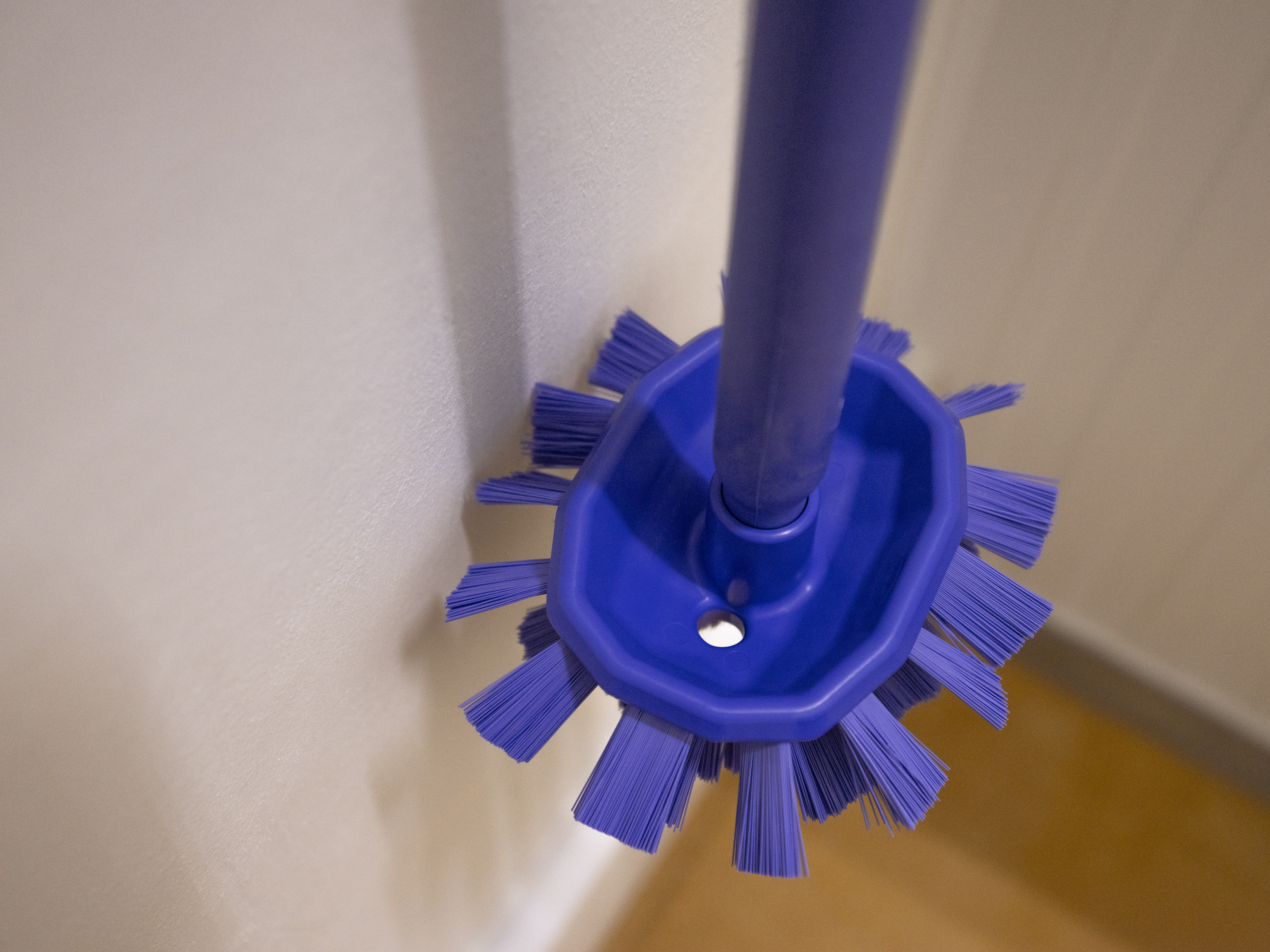 Vikan UST Tank Brush, 190 mm, Hard, Blue