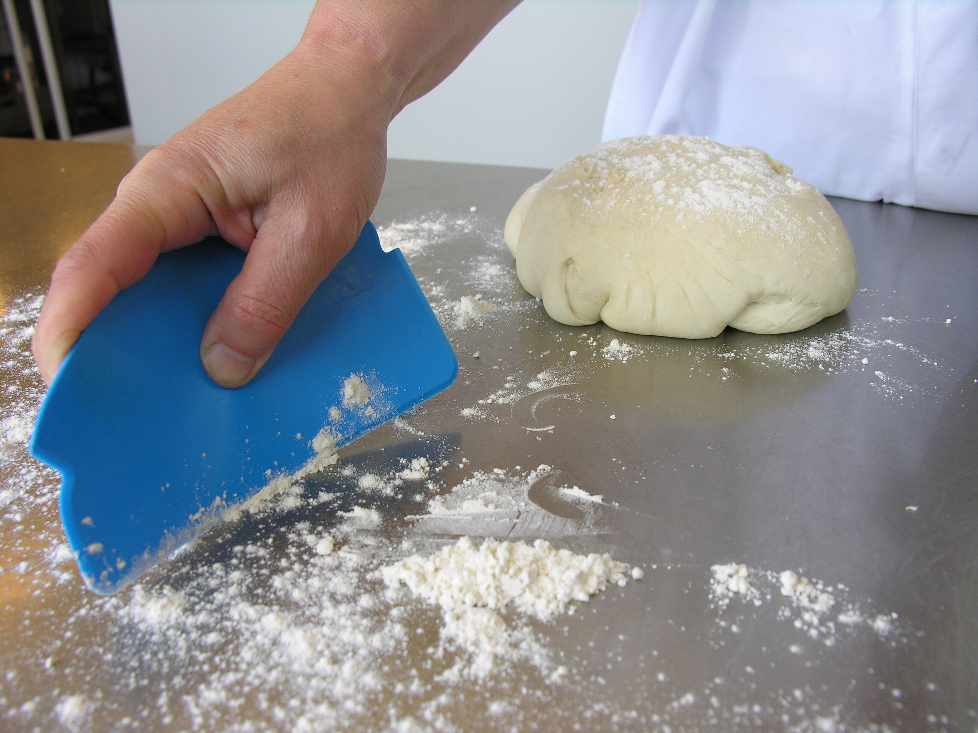 Vikan Hand Scraper, flexible, 165 mm, , Blue