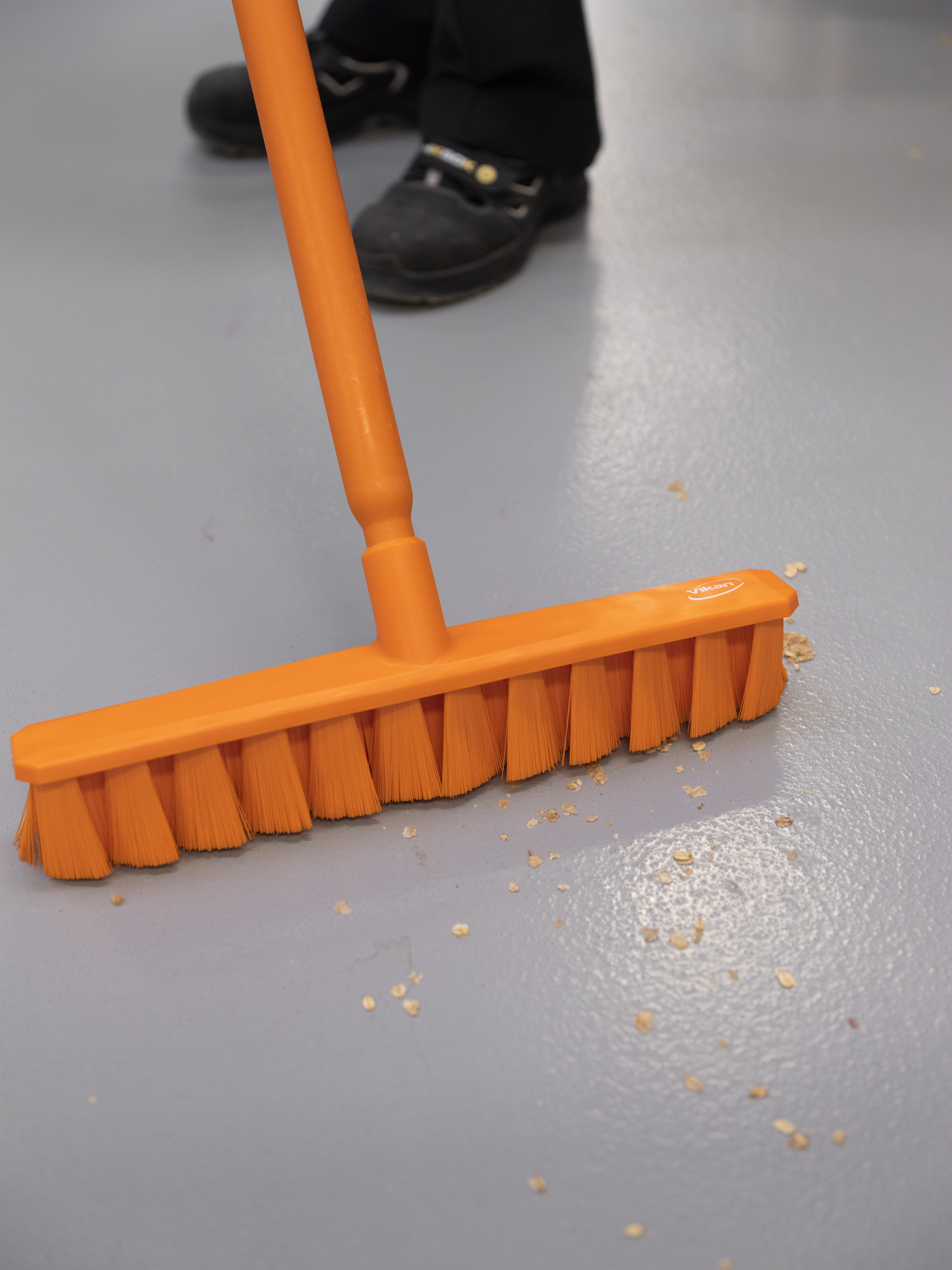 Vikan UST Broom, 400 mm, Medium, Blue