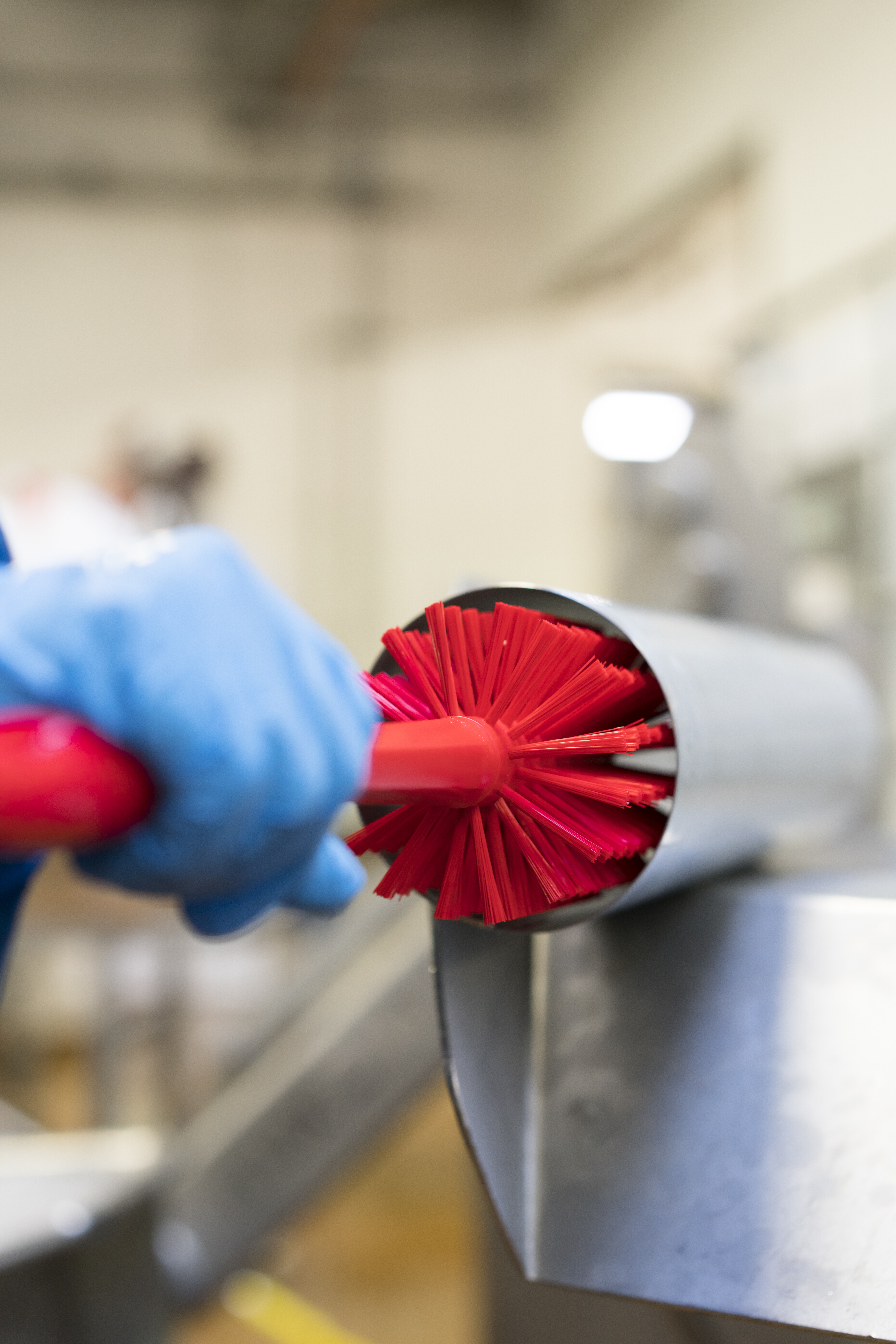 Vikan Pipe Brush w/handle, one piece, 430 mm, Medium/hard, Blue