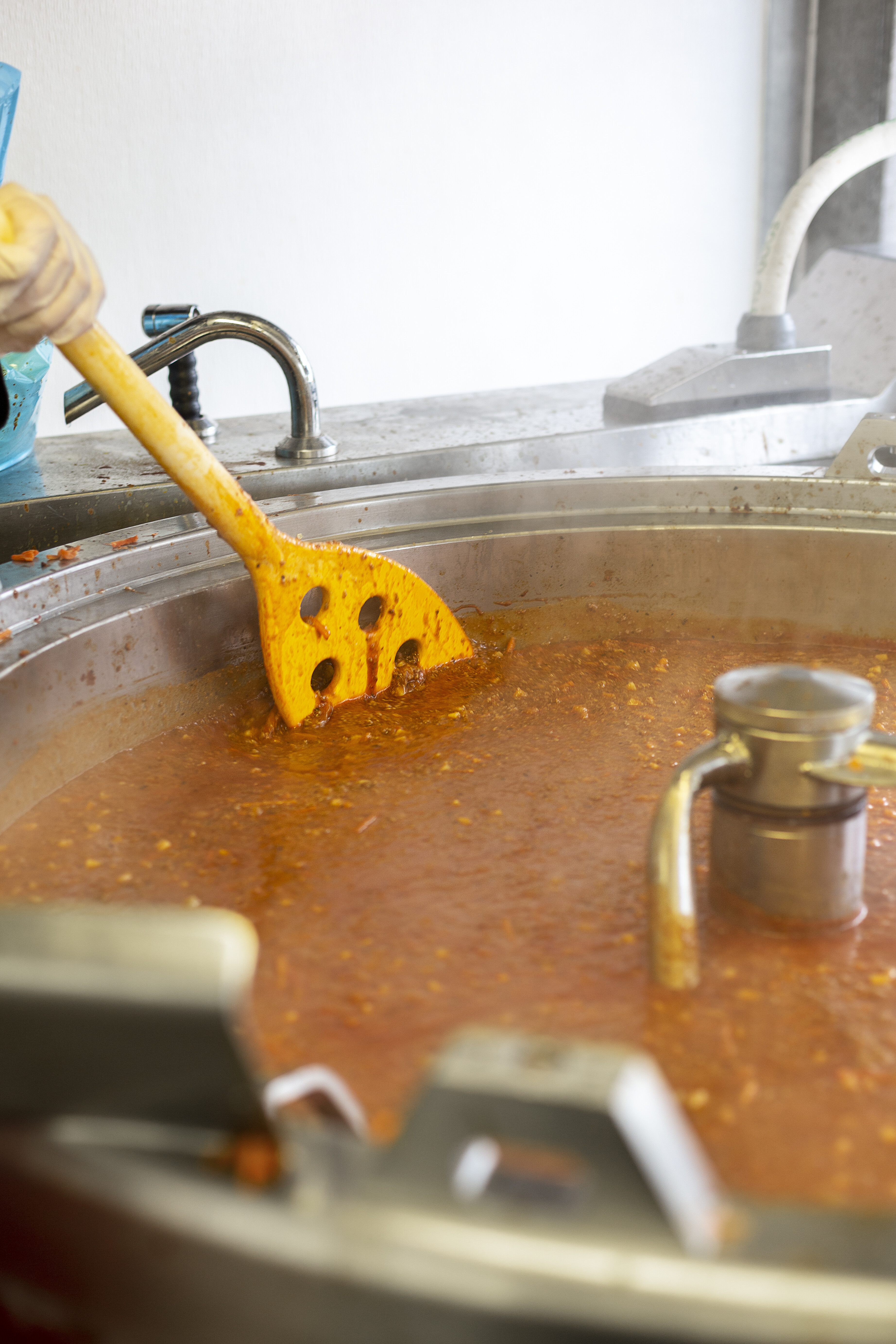 Vikan Mixer w/Holes, Ø31 mm, 1200 mm,  White