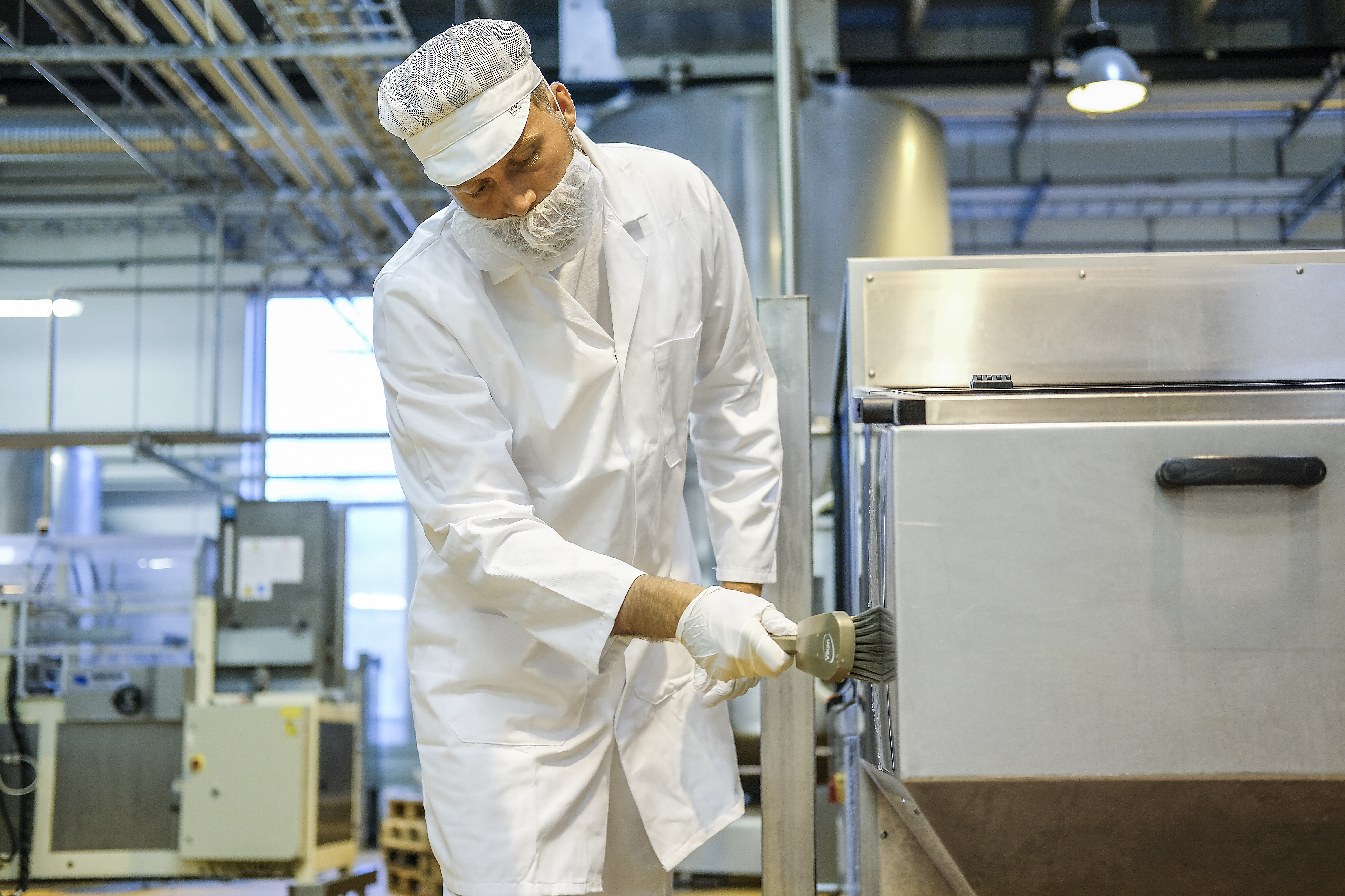 Vikan Washing Brush w/short Handle, 270 mm, Hard, Blue