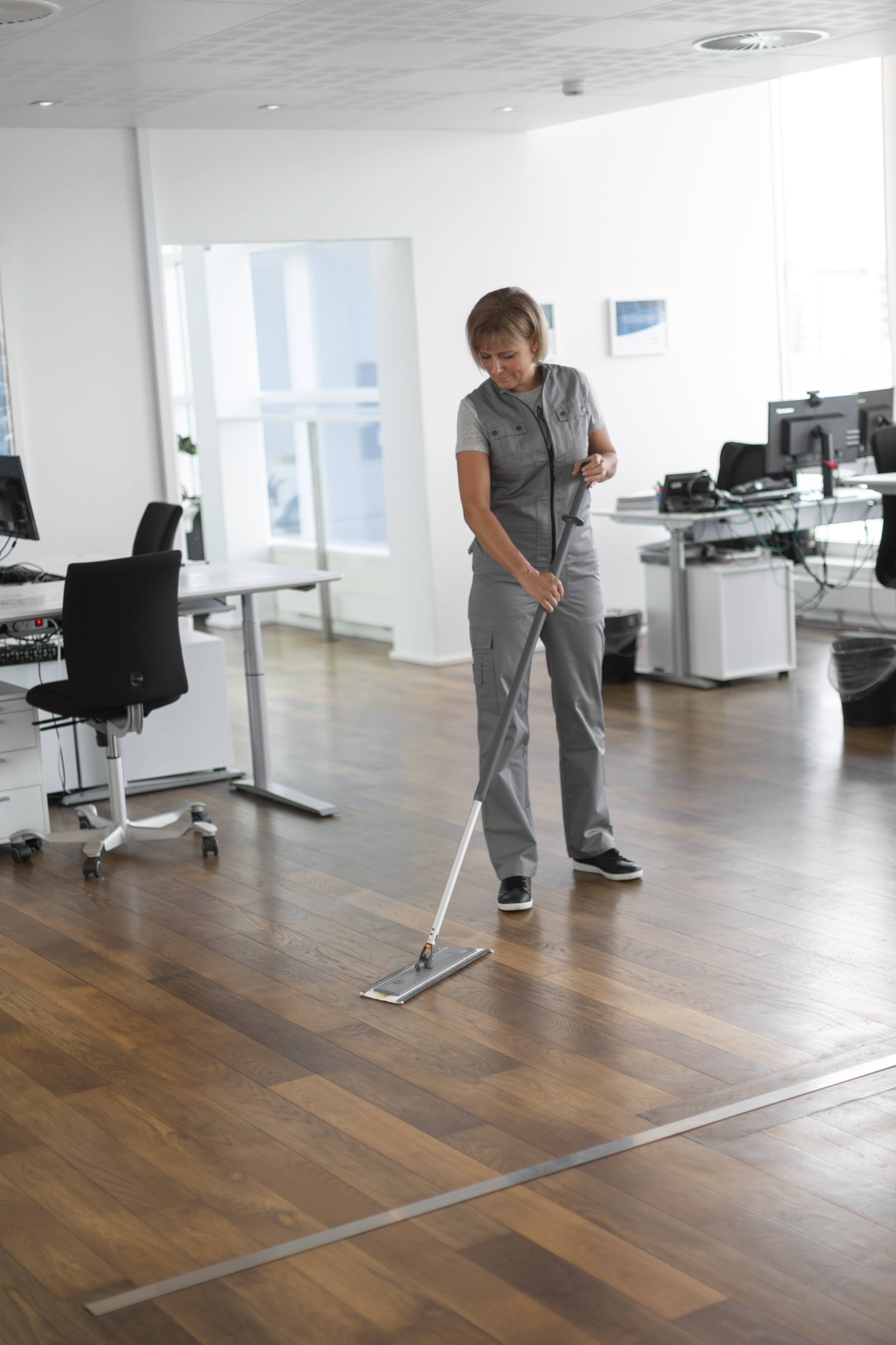 Vikan Mop frame, Hook & Loop, 40 cm, Grey