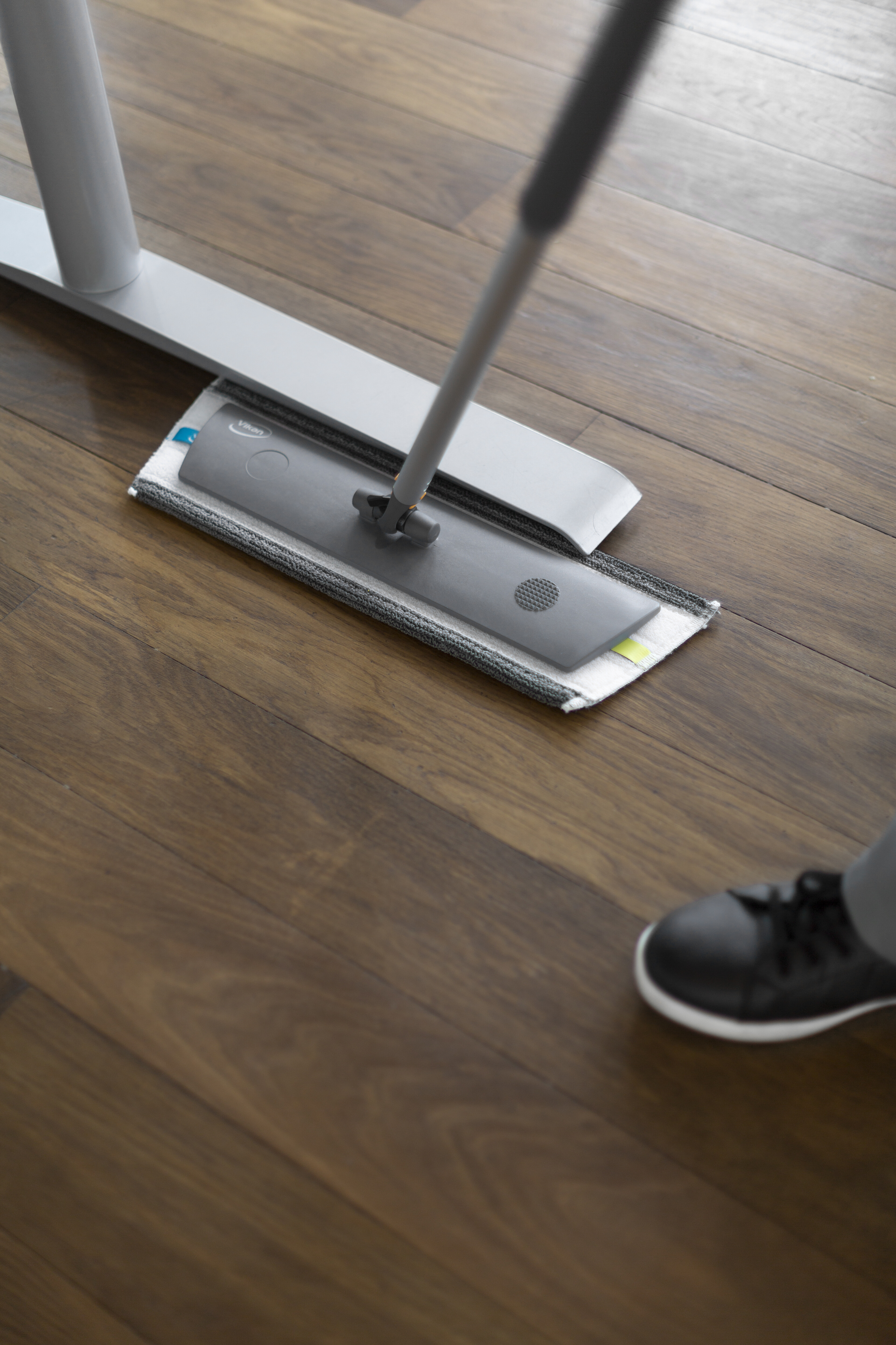 Vikan DampDry 31 microfibre mop, Hook & Loop, 40 cm, Grey
