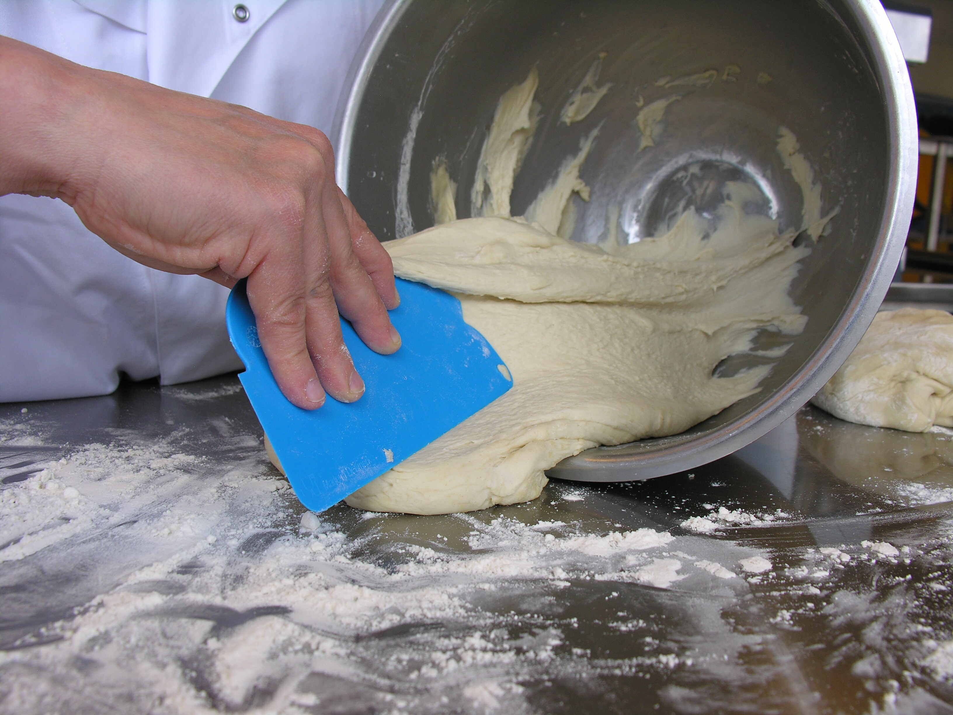 Vikan Hand Scraper, flexible, 165 mm, , Blue