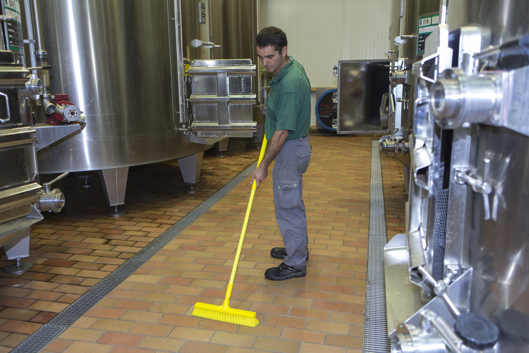 Vikan Broom, 410 mm, Soft, Blue