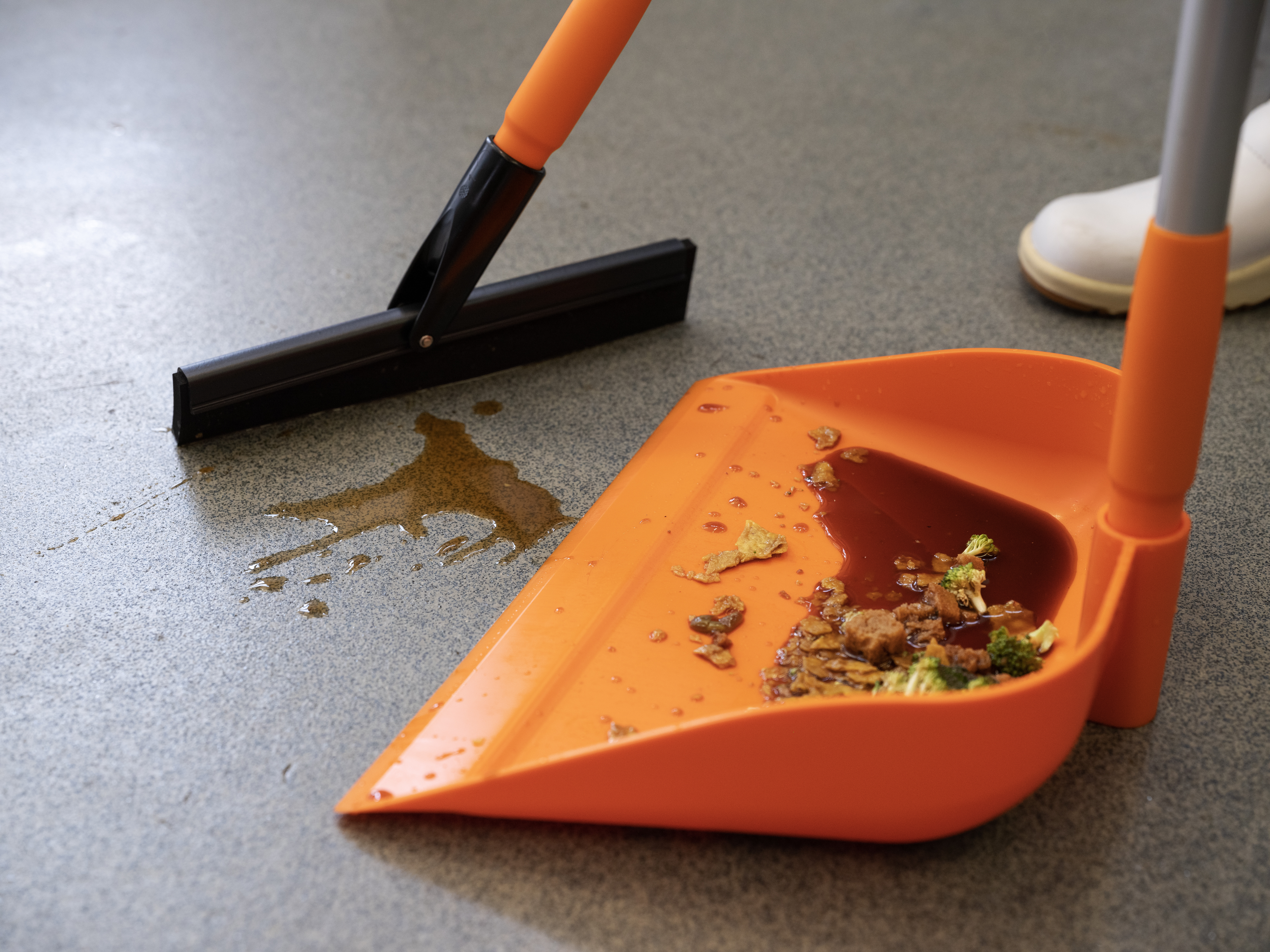 Vikan Squeegee, Angle Adjustable for 5662x, 5665x and 5666x, 260 mm, Black