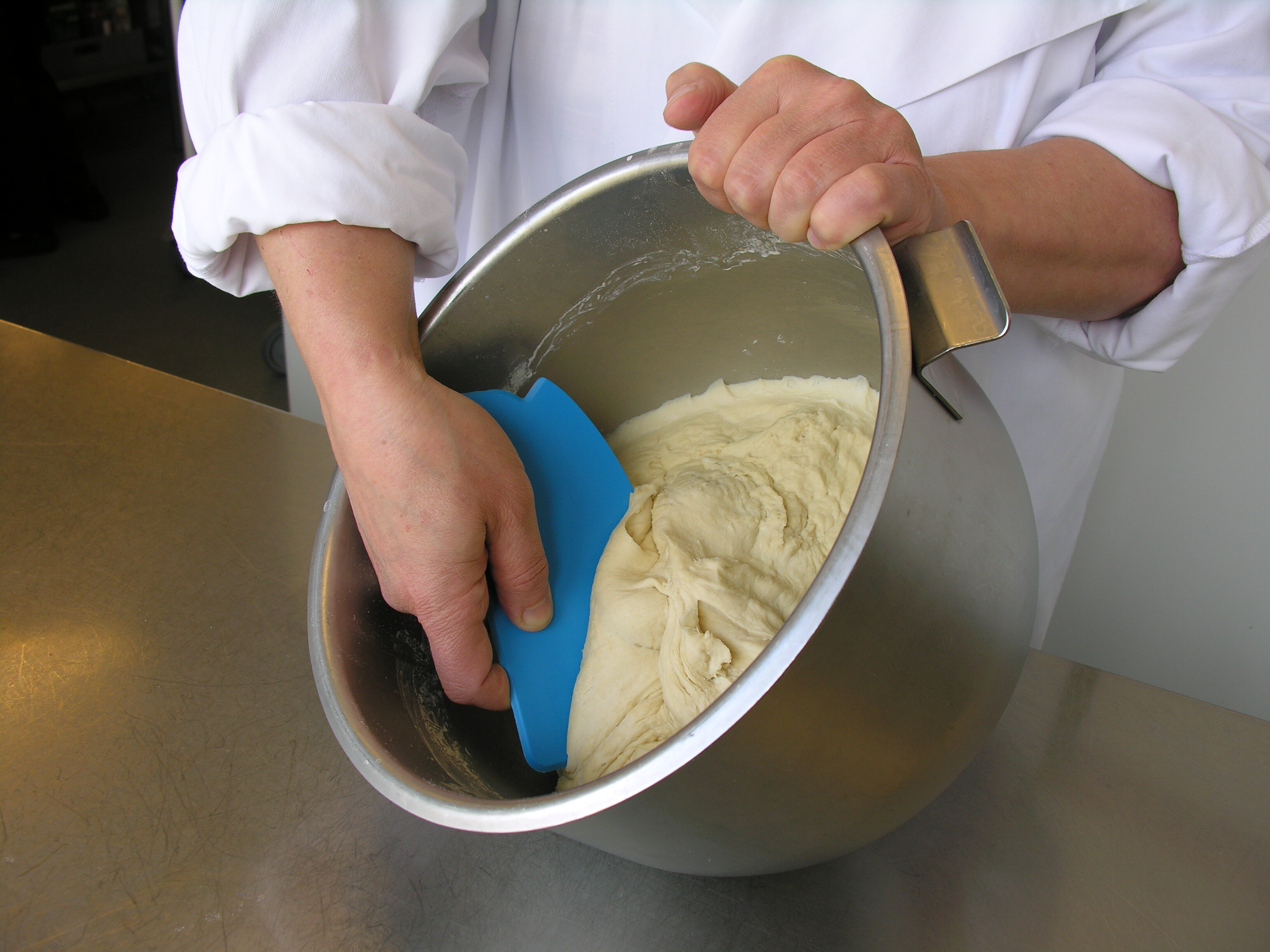 Vikan Hand Scraper, flexible, 165 mm, , Blue