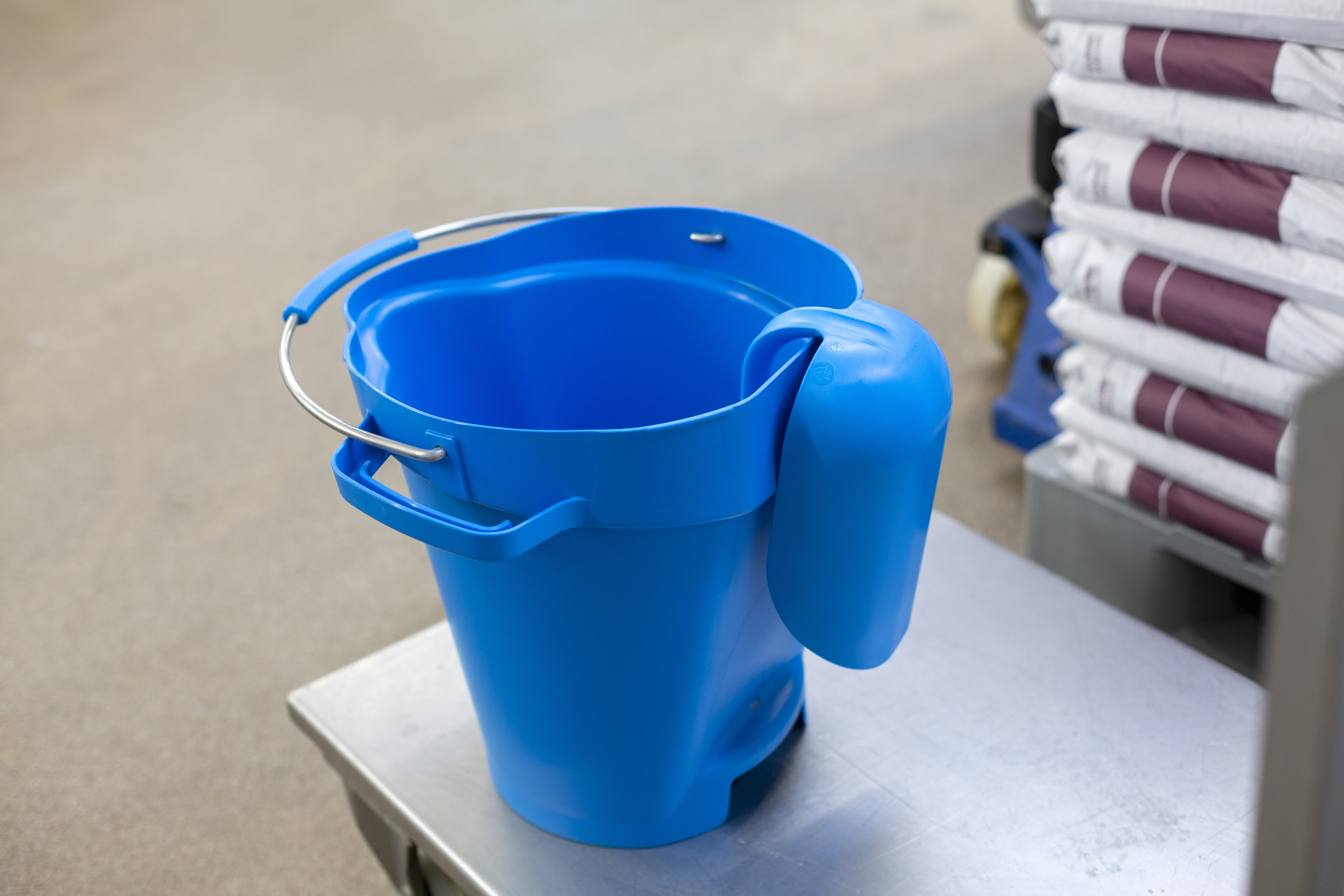 Vikan Bucket, 20 Litre, Blue