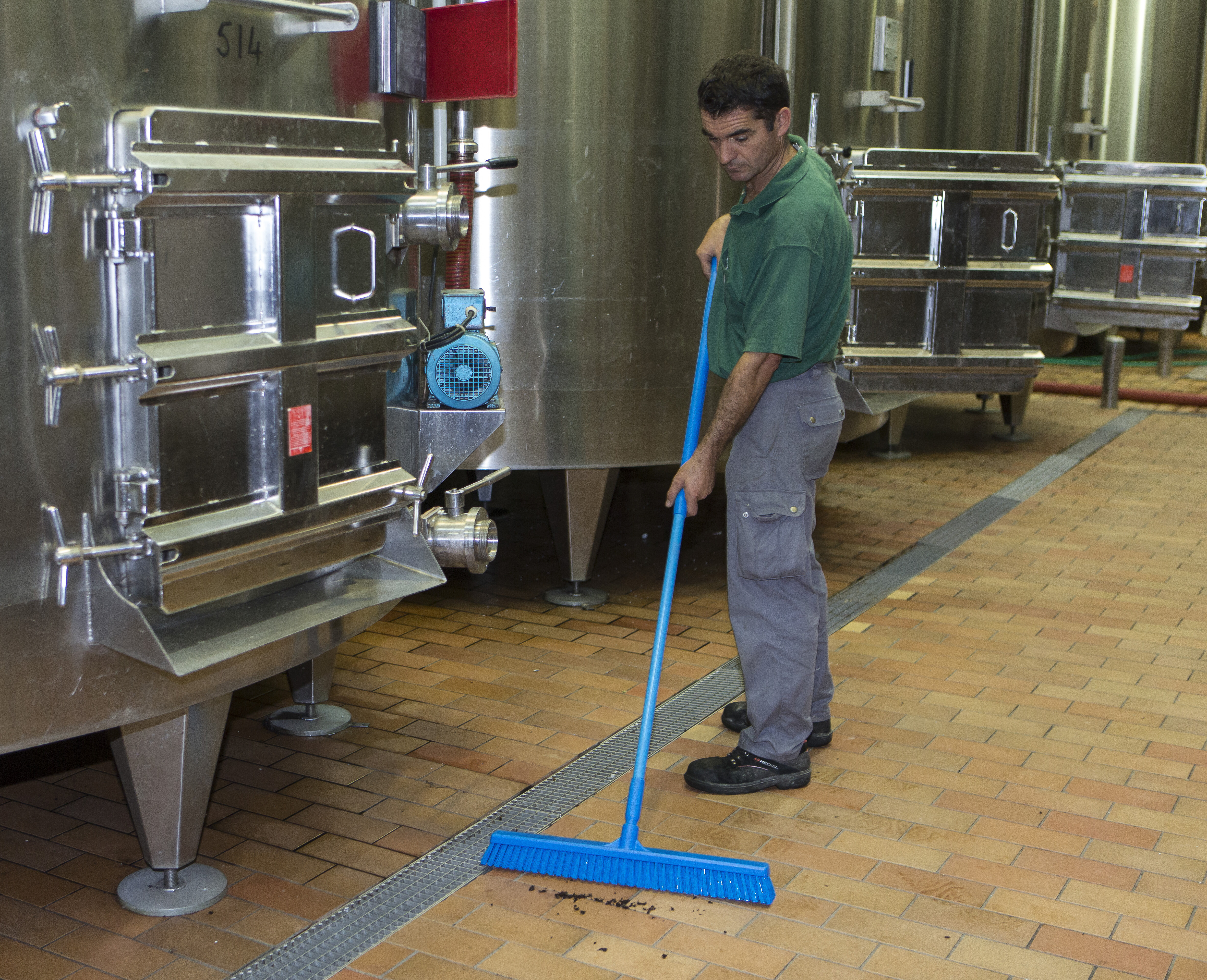 Vikan Wall-/Floor Washing Brush, 470 mm, Hard, Blue