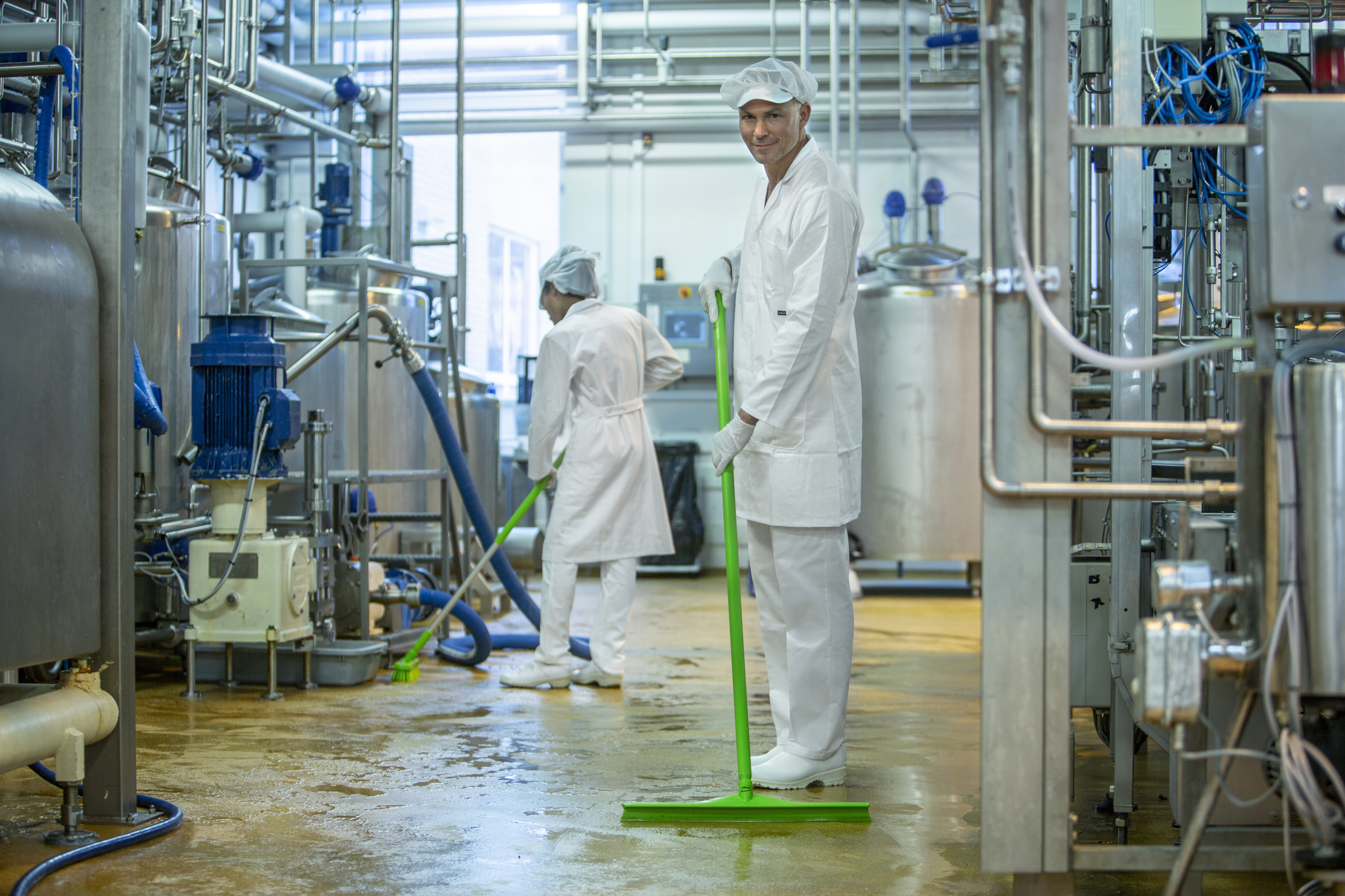 Vikan Wall-/Floor Washing Brush, 305 mm, Hard, Blue