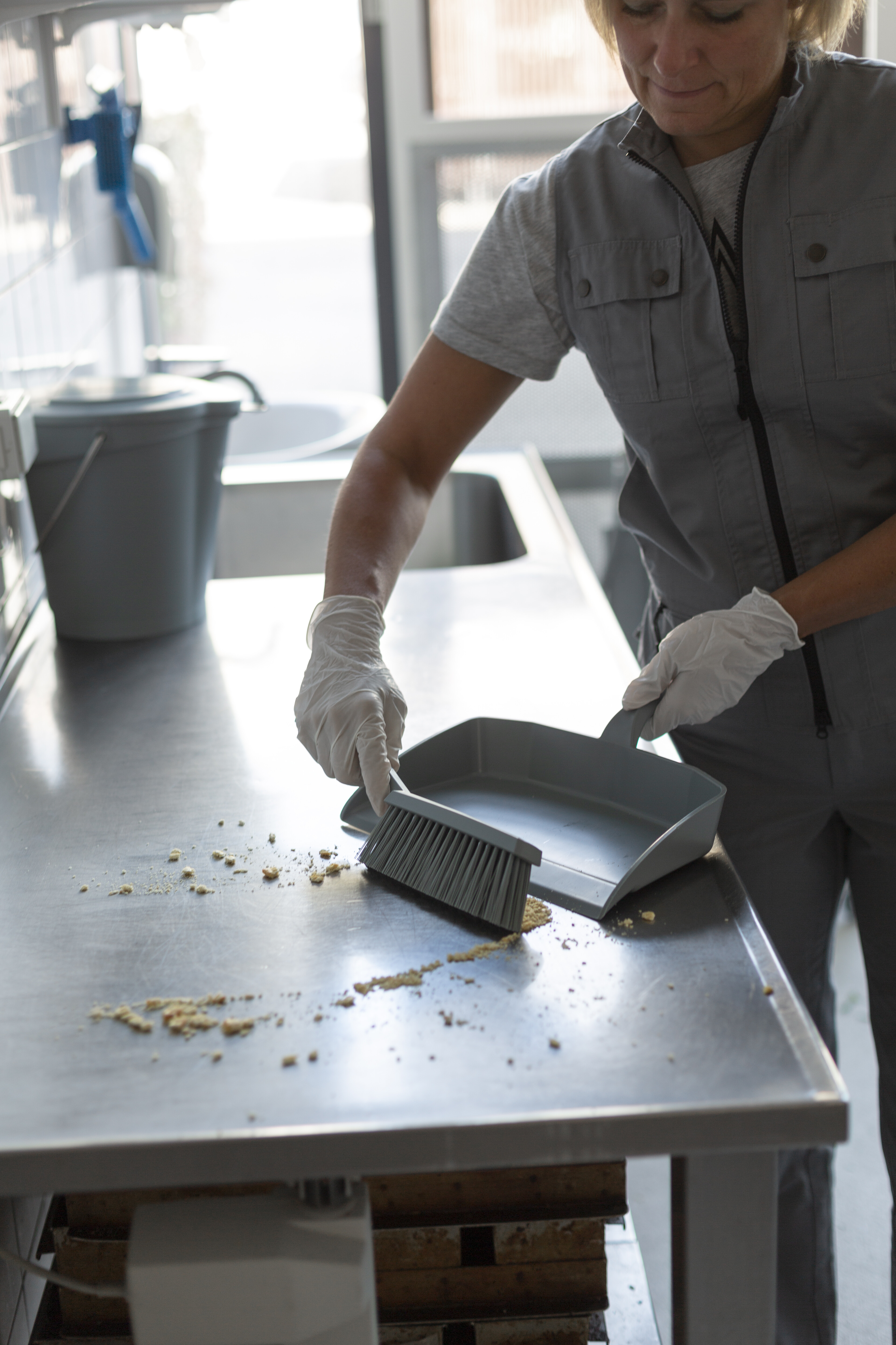 Vikan Hand Brush, 330 mm, Soft, Blue