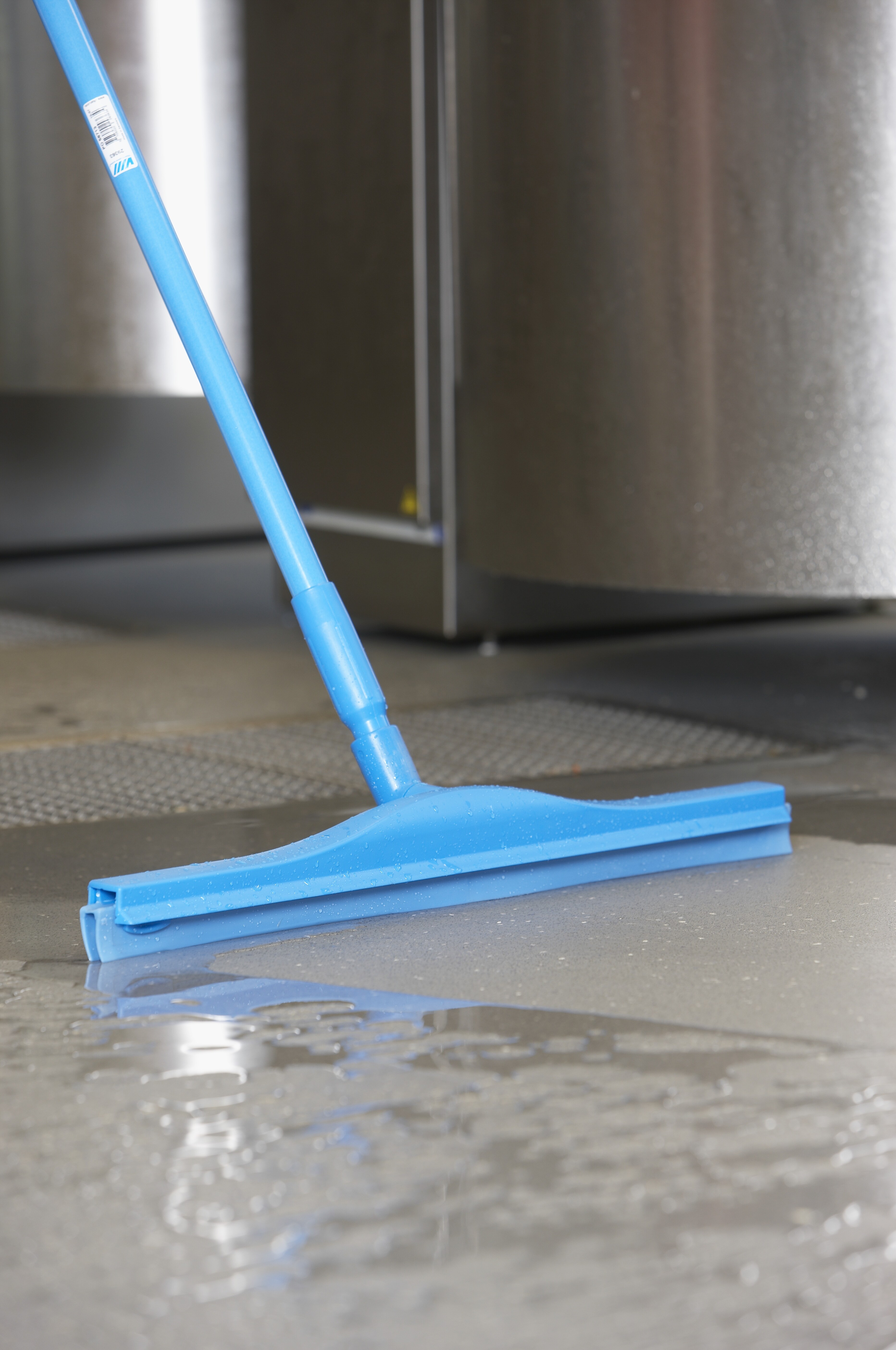 Vikan Hygienic Floor Squeegee w/replacement cassette, 500 mm, Blue