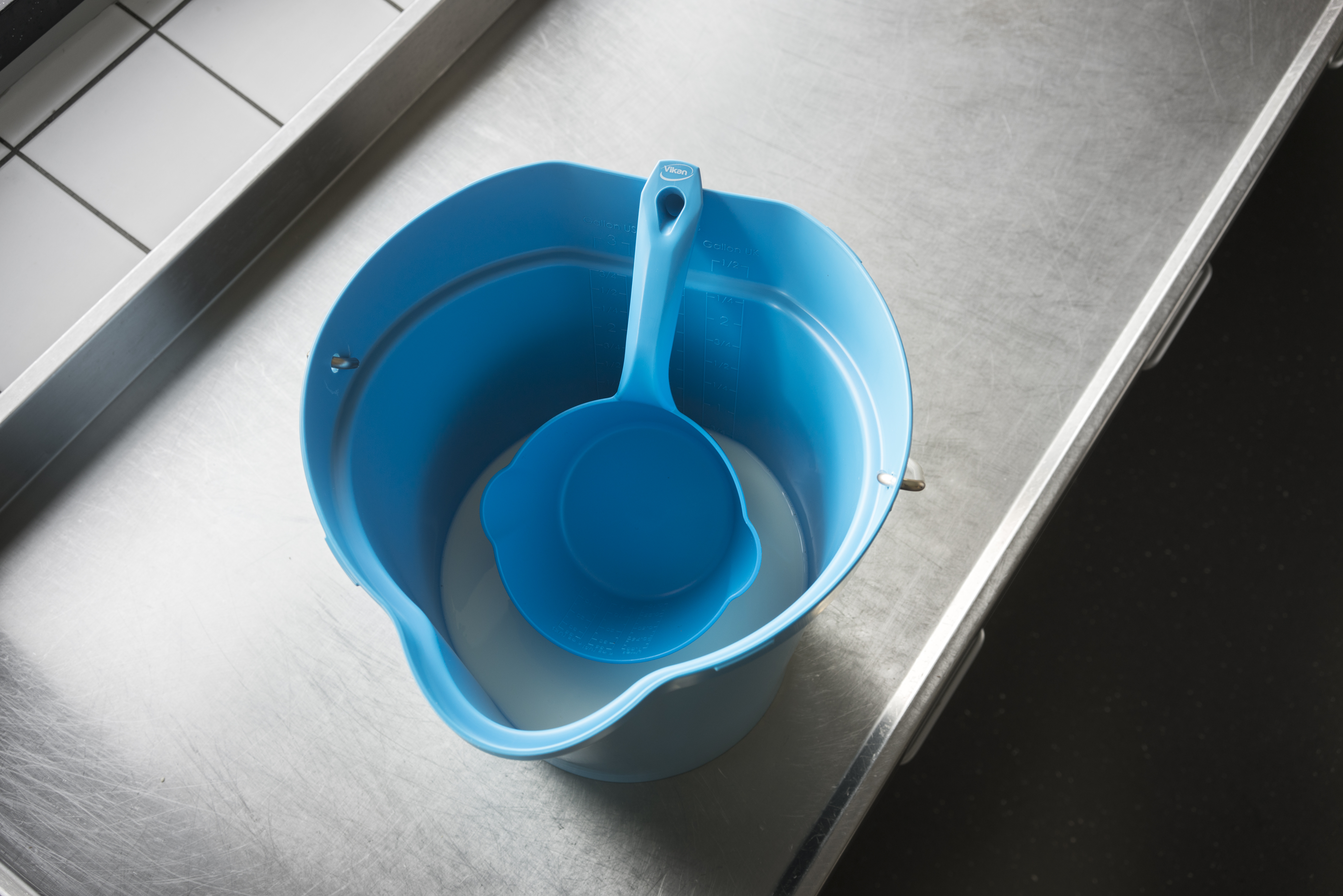 Vikan Round Bowl Scoop, 1 Litre, Blue