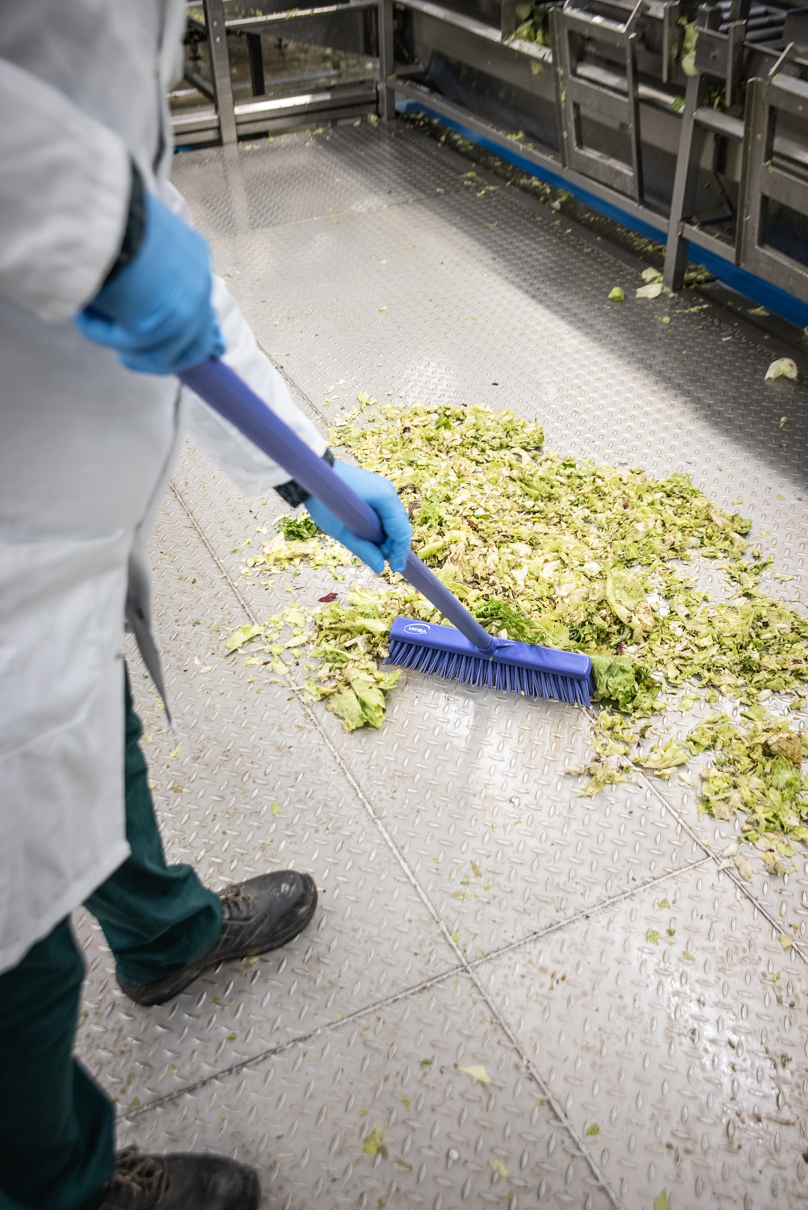 Vikan Broom, 410 mm, Soft, Blue