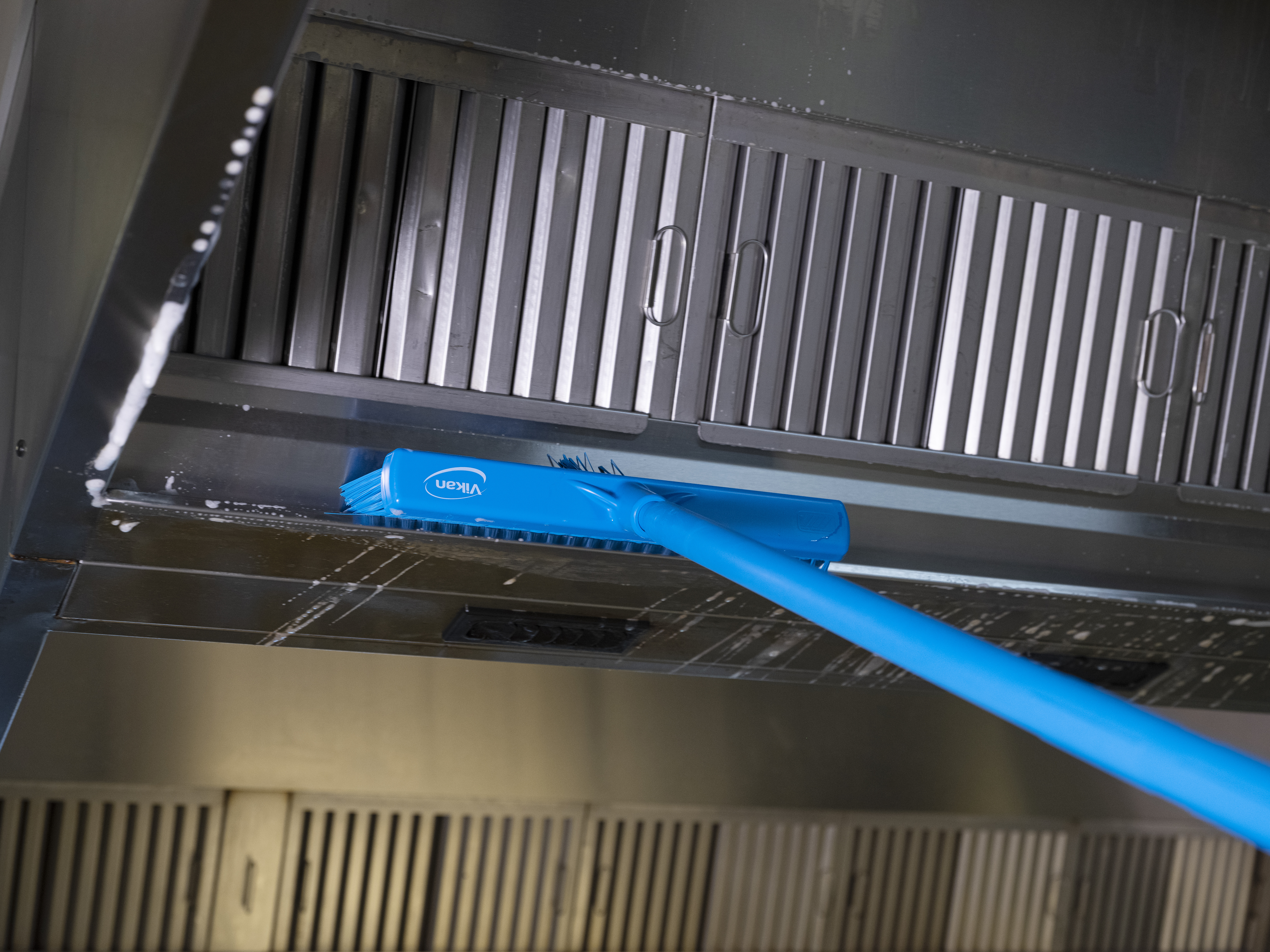 Vikan Broom, 410 mm, Soft/hard, Blue