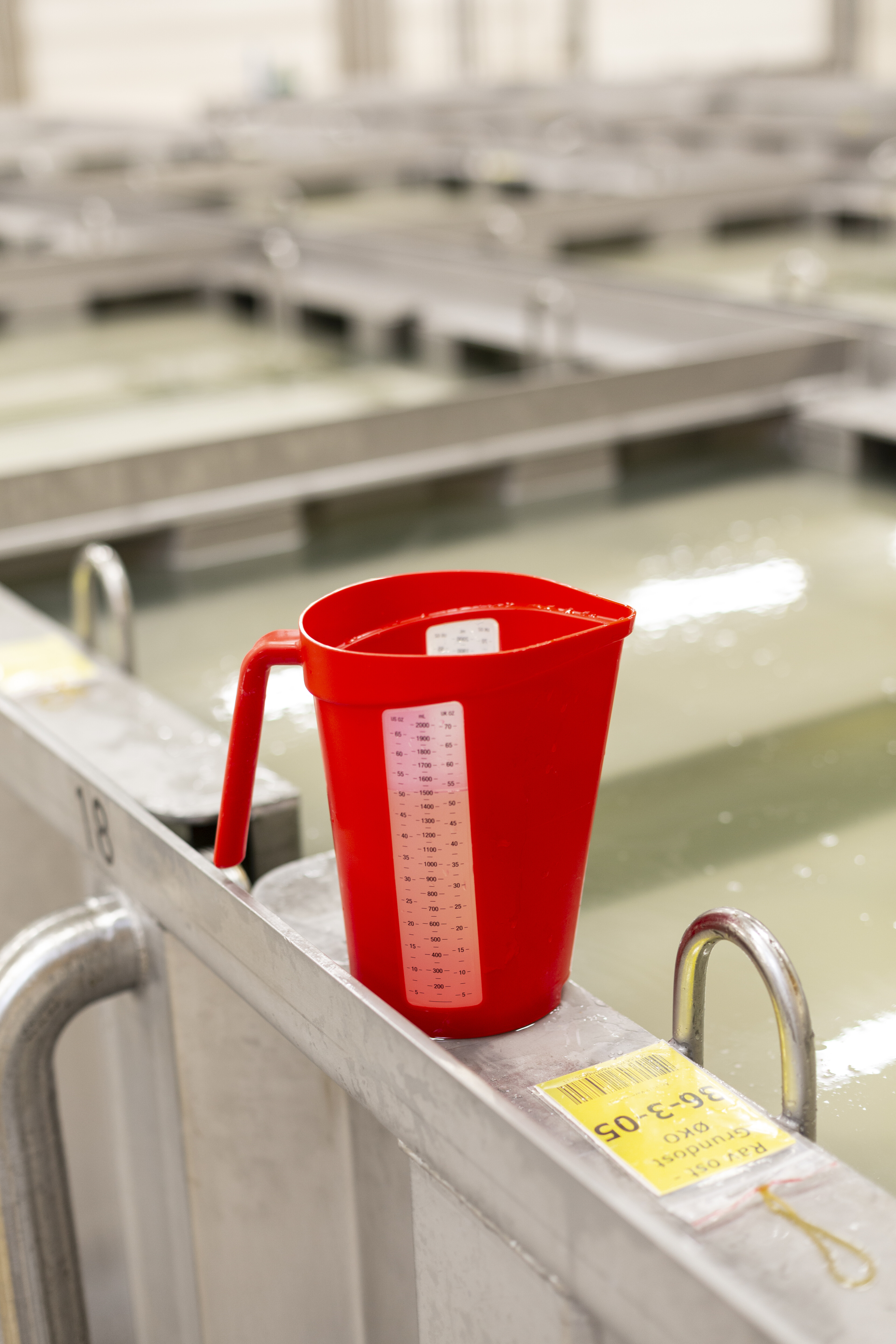 Vikan Measuring jug, 2 Litre, Blue