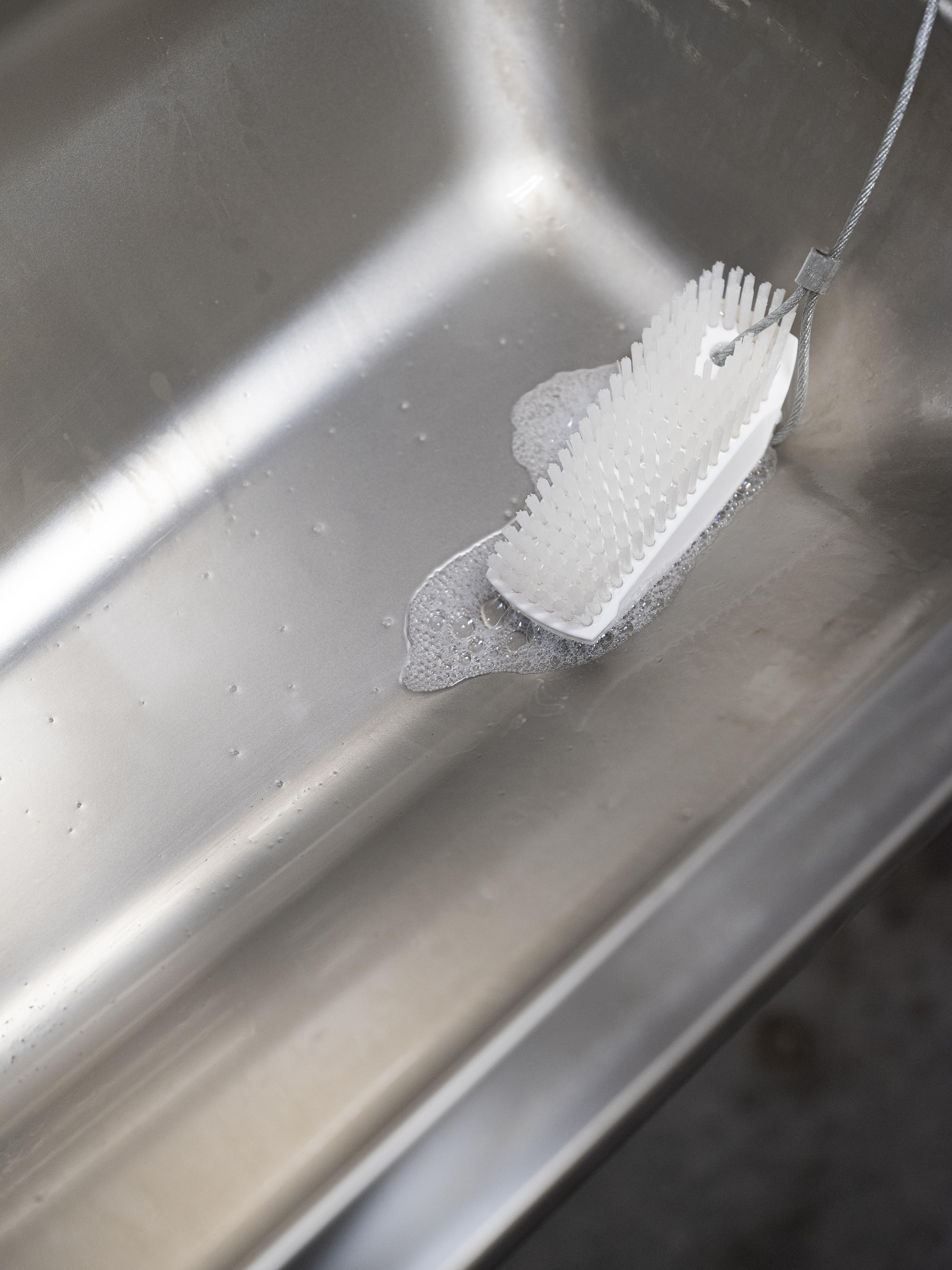 Vikan Hand Brush S / Nailbrush, 130 mm, Hard, Blue