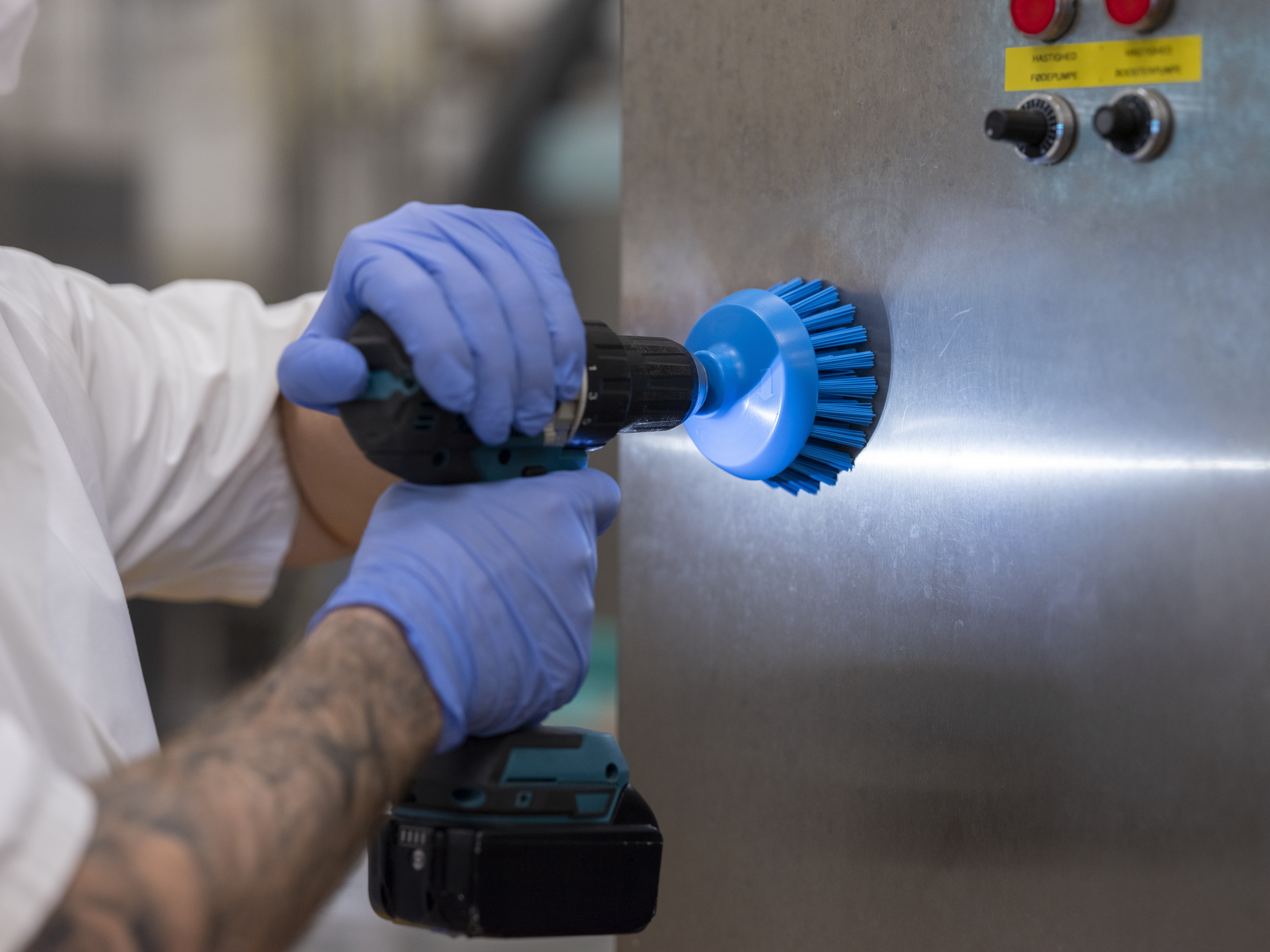 Vikan HyDrive Round Brush, Ø90 mm, Very hard, Blue