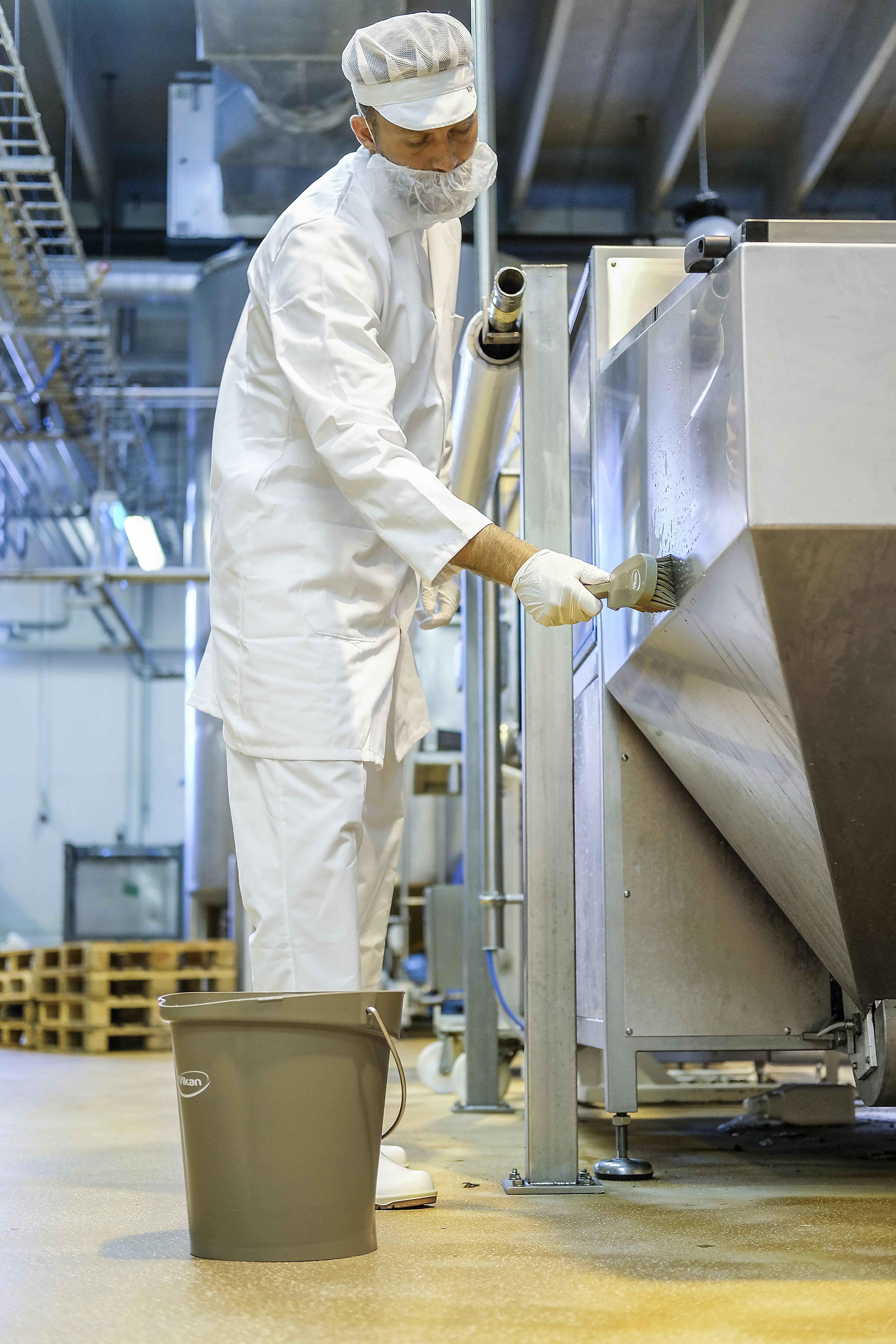 Vikan Washing Brush w/short Handle, 270 mm, Hard, Blue