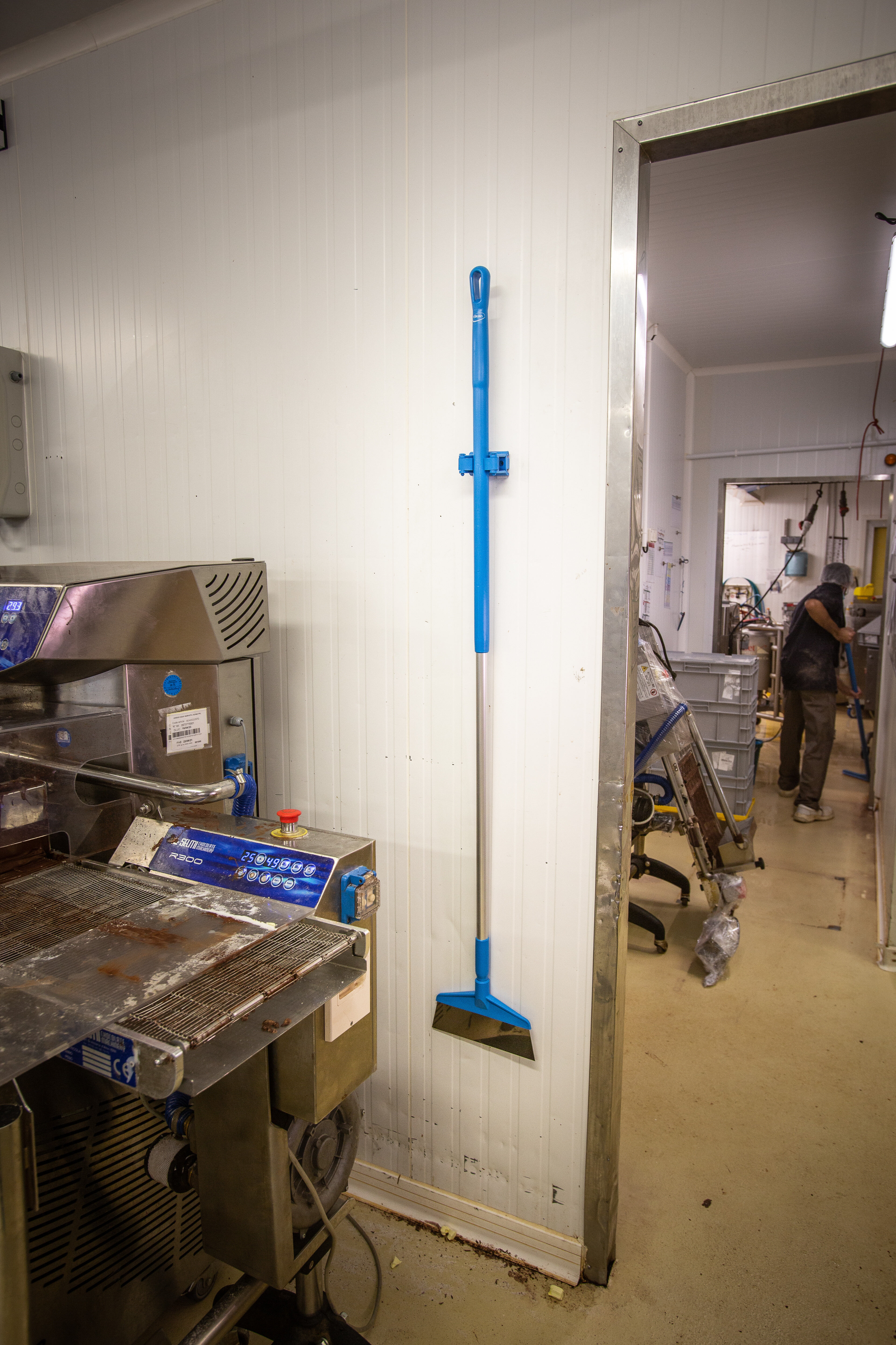 Vikan Aluminum Handle, Ø31 mm, 1510 mm, Blue