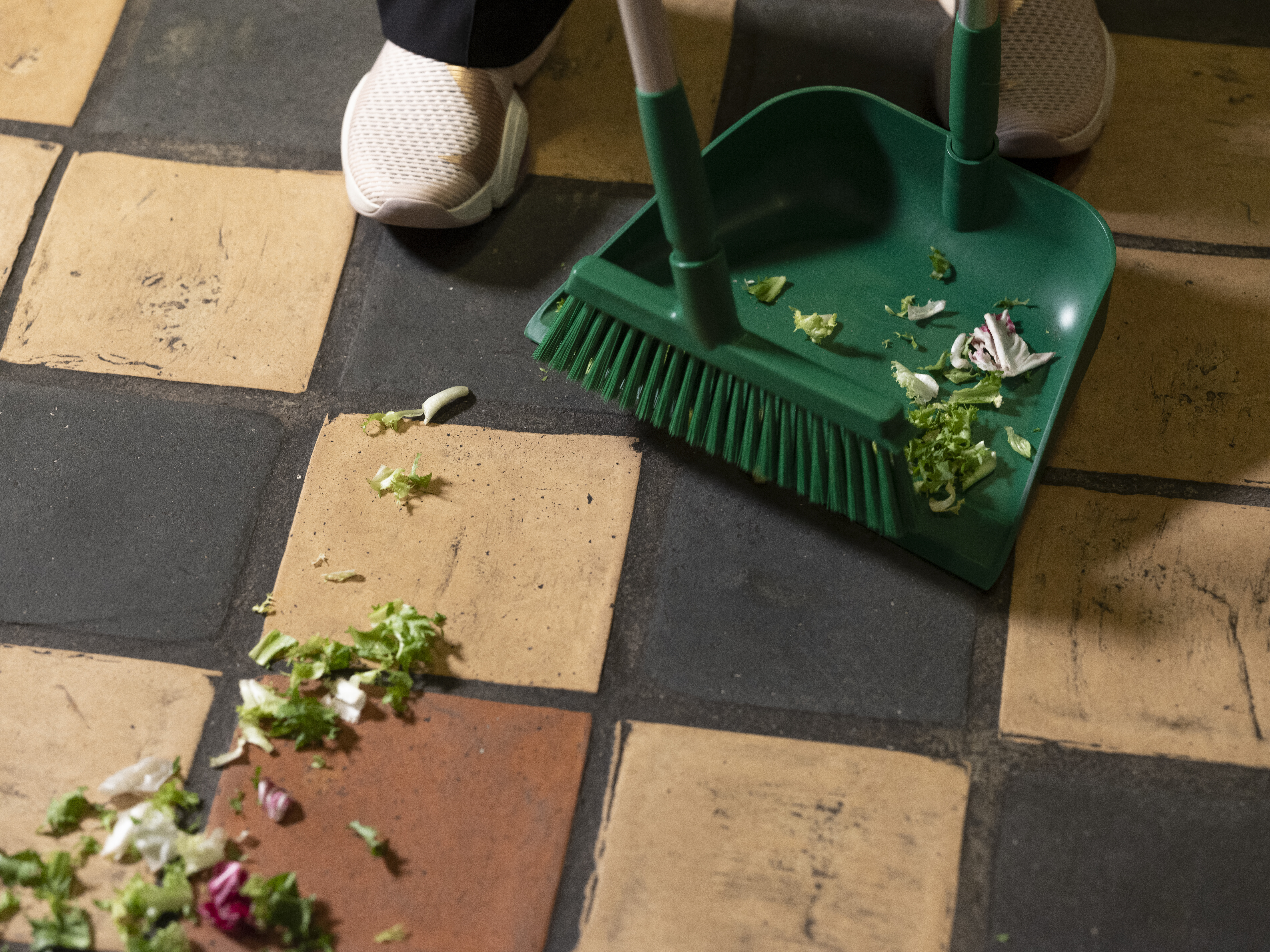 Vikan Upright Dustpan, 330 mm, Blue