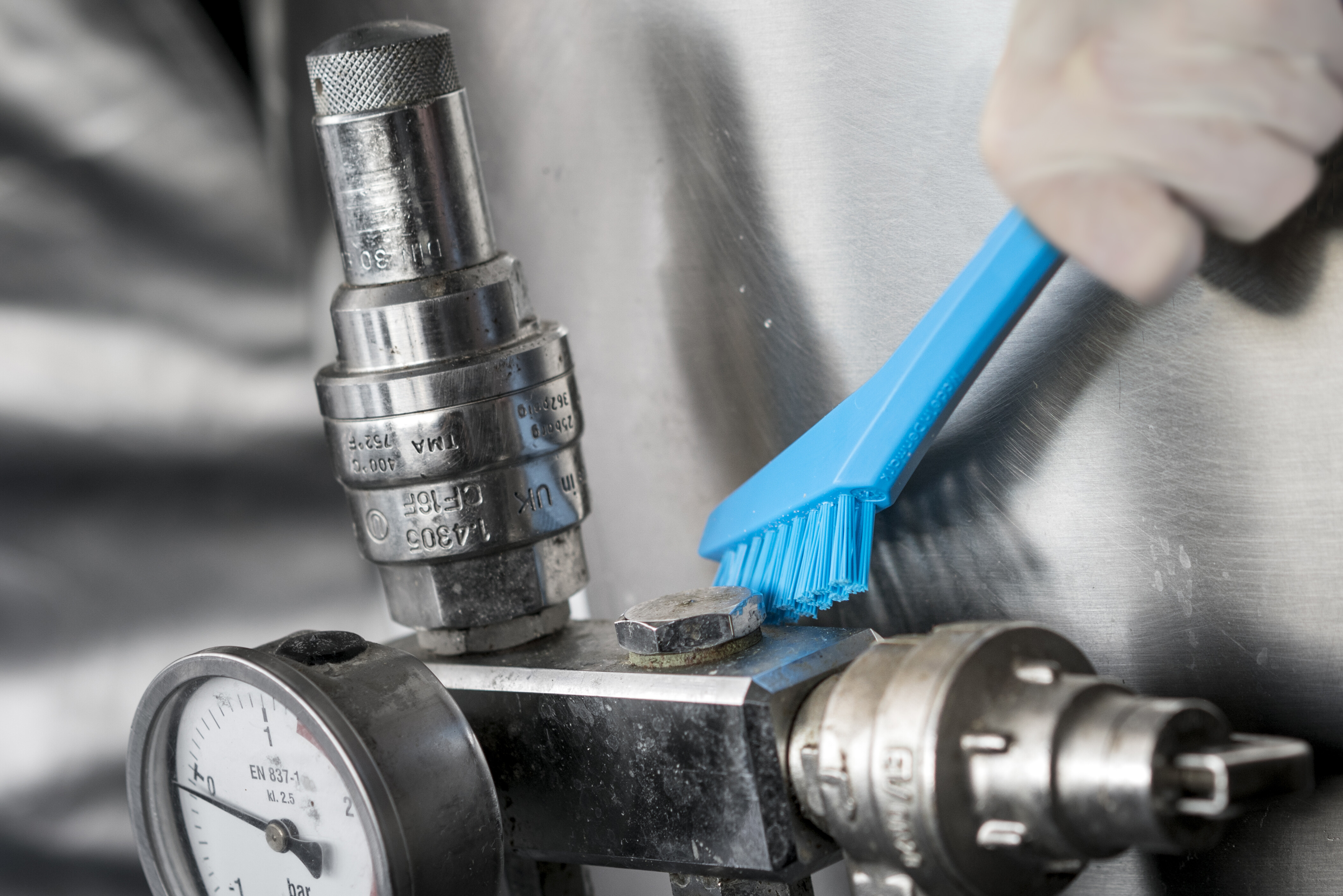 Vikan Detail Brush, 205 mm, Very hard, Blue